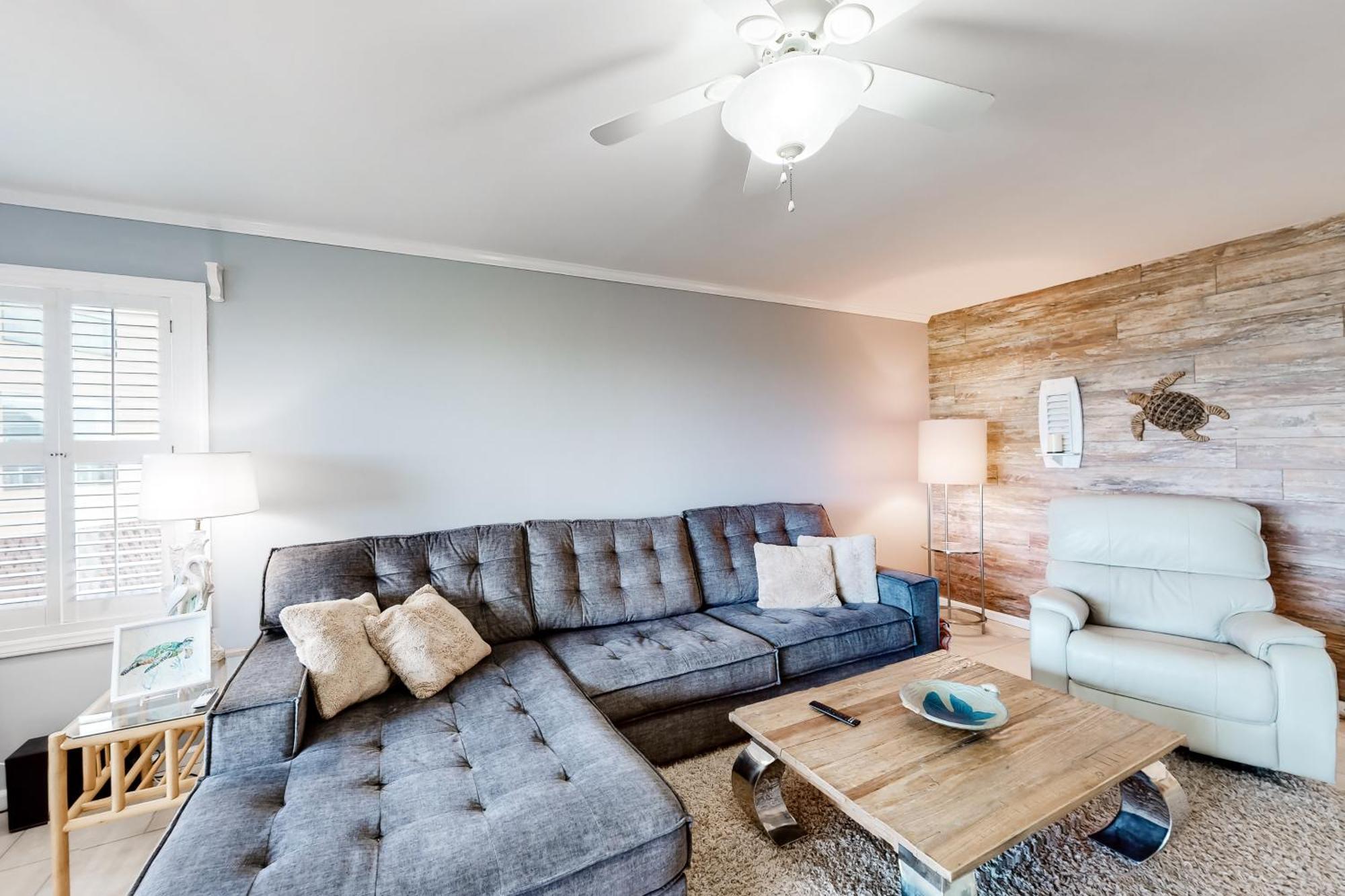 Shipwatch Villas Норт-Топсейл-Біч Номер фото